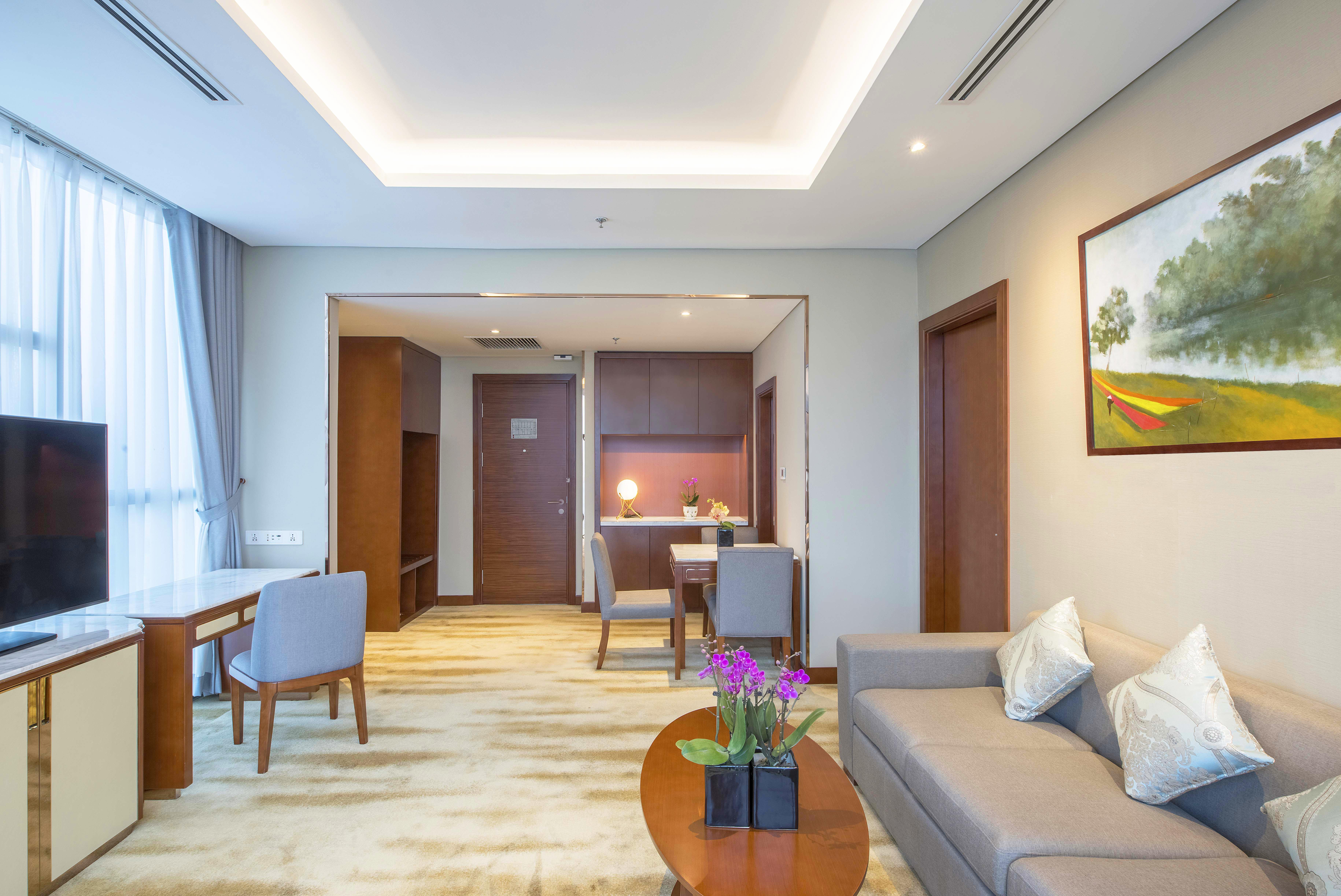 Wyndham Garden Hanoi Bagian luar foto