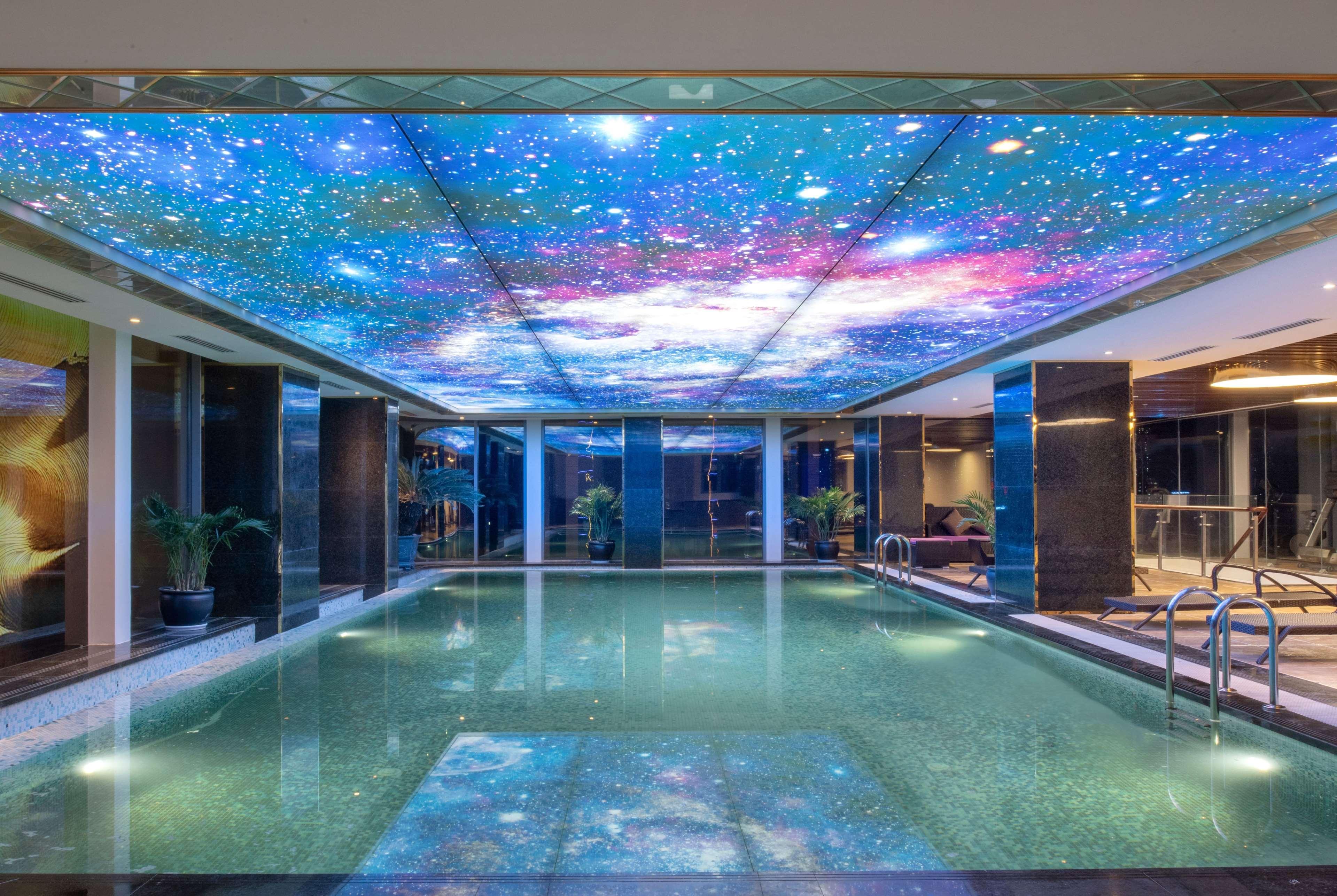 Wyndham Garden Hanoi Bagian luar foto